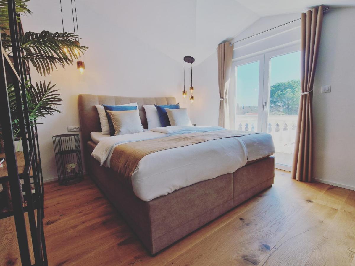 Olivea Luxury Suites Fažana Esterno foto