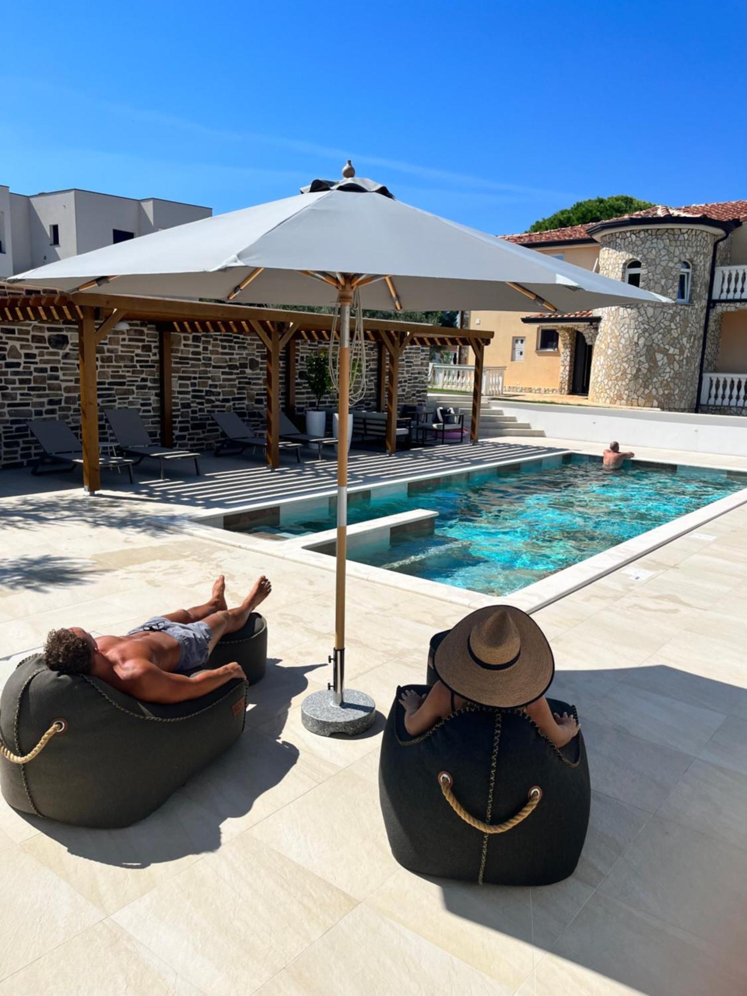 Olivea Luxury Suites Fažana Esterno foto